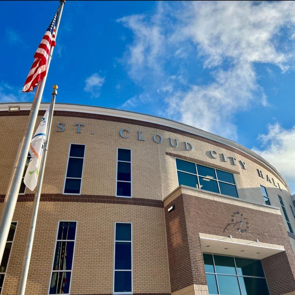 Image of St. Cloud City Hall entrance.